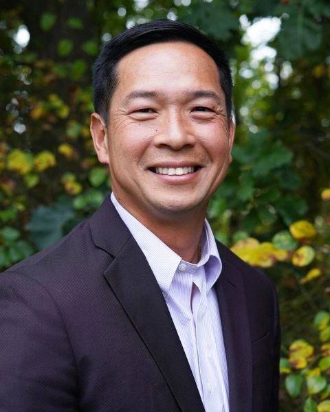 Dr. Khoa Nguyen